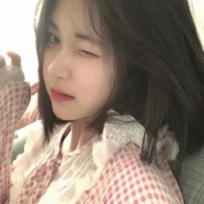 蓬门玉女金龟婿